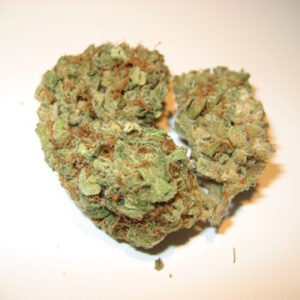 Marshmallow Super Duper is a balanced hybrid cannabis strain (50% indica / 50% sativa) resulting from the cross of Watermelon Zkittles, Mochi