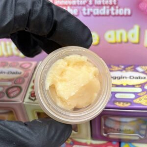 Höggin-Dabz Live Resin Badder Half Oz Jars offer high-potency THC, rich terpene flavor, and smooth dabs in a premium half-ounce format.