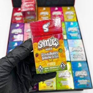 Enjoy smooth, flavorful sessions with 3.5G Snoozies Minis Pre-Rolls. Premium cannabis flower, perfectly rolled for convenience, portability, and quality.